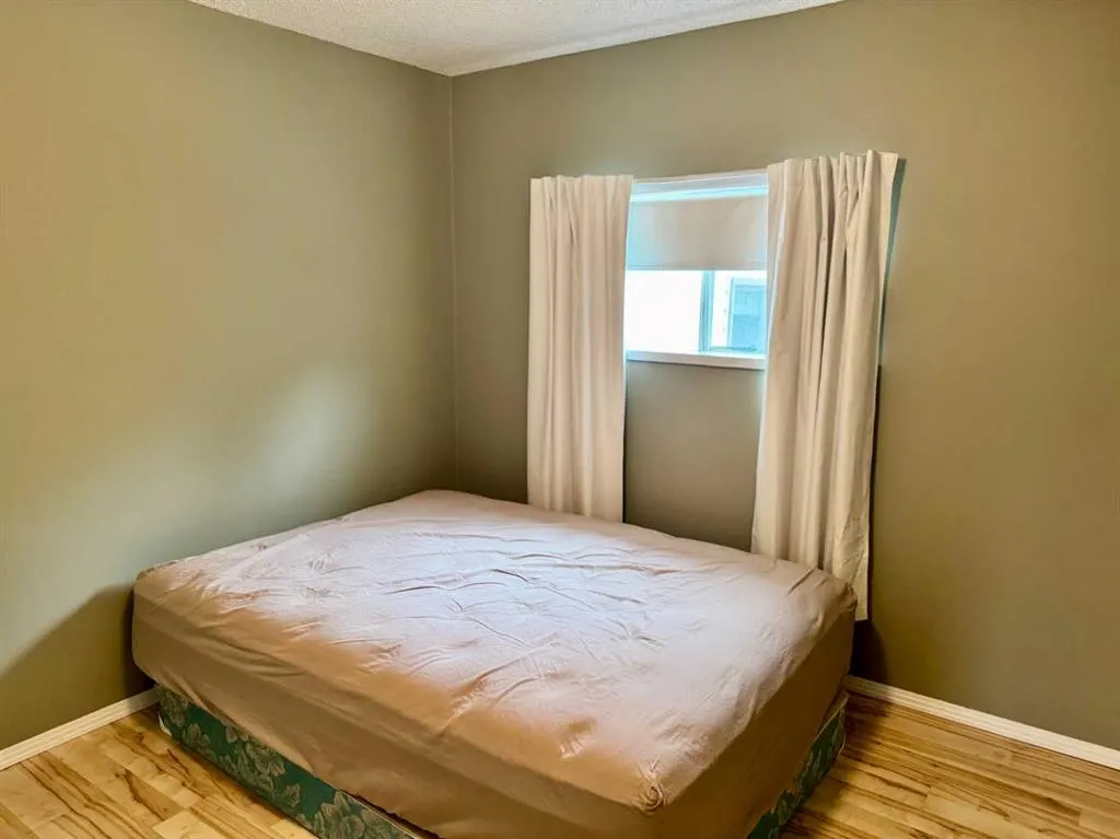 107 Central Avenue S.W.