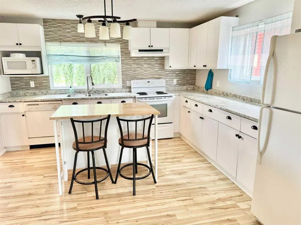 107 Central Avenue S.W.