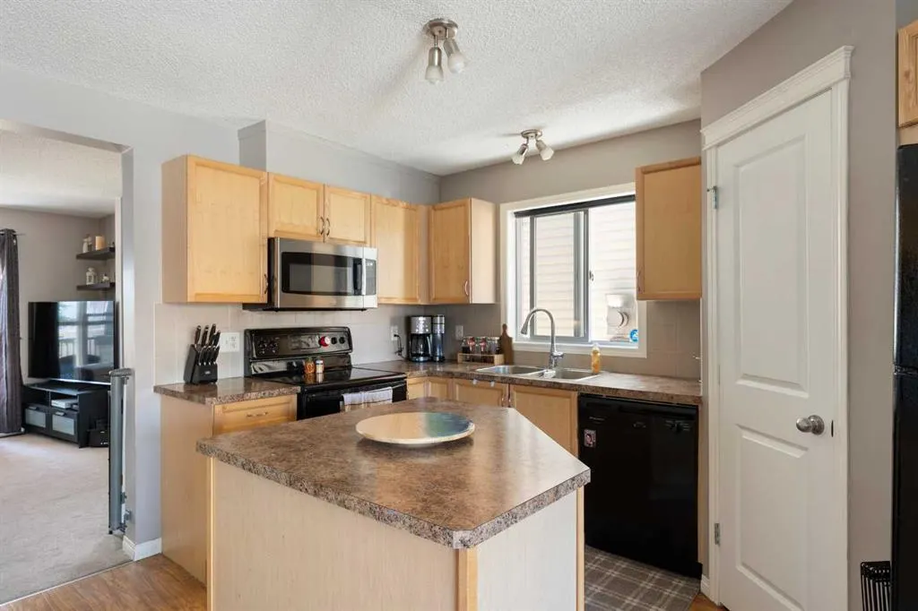 133 Auburn Bay View SE