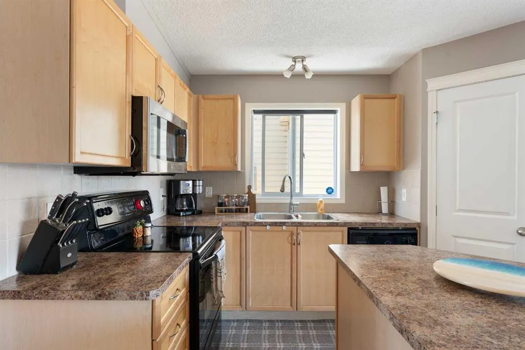 133 Auburn Bay View SE