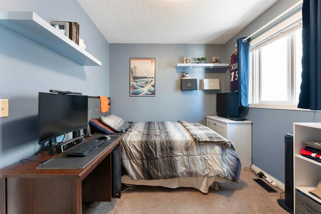 133 Auburn Bay View SE