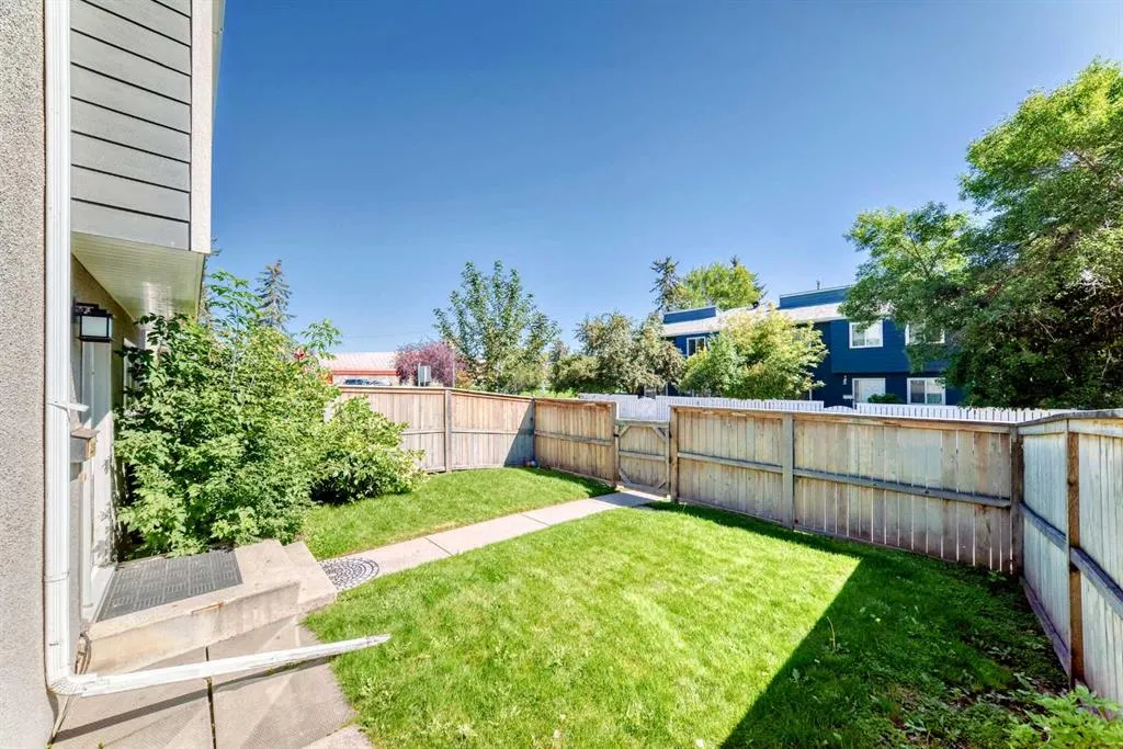 219 90 Avenue SE, #99