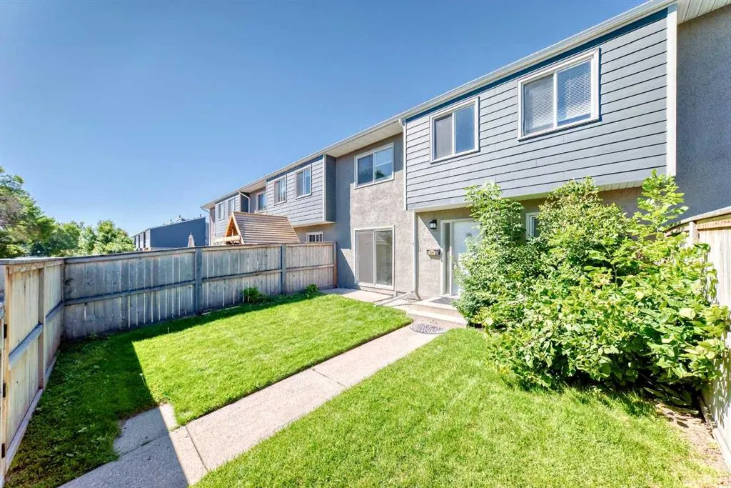 219 90 Avenue SE, #99