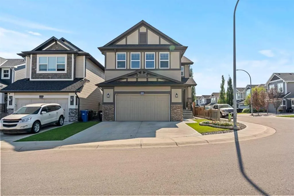 141 Auburn Meadows Crescent SE