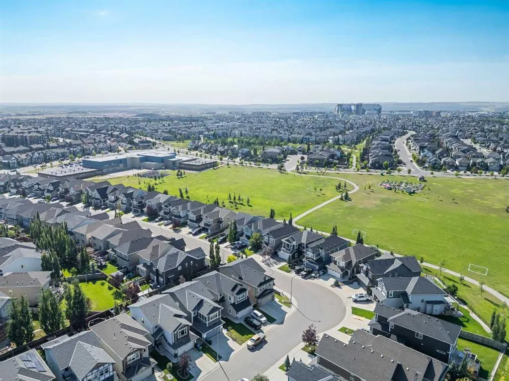 141 Auburn Meadows Crescent SE