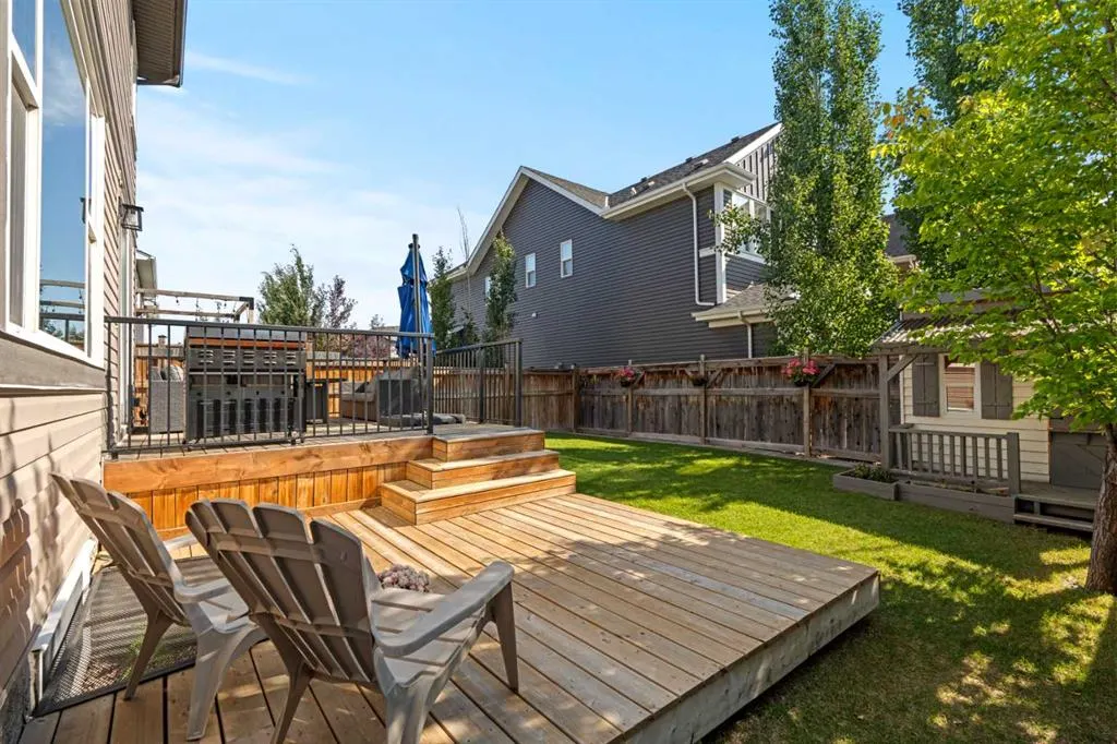 141 Auburn Meadows Crescent SE