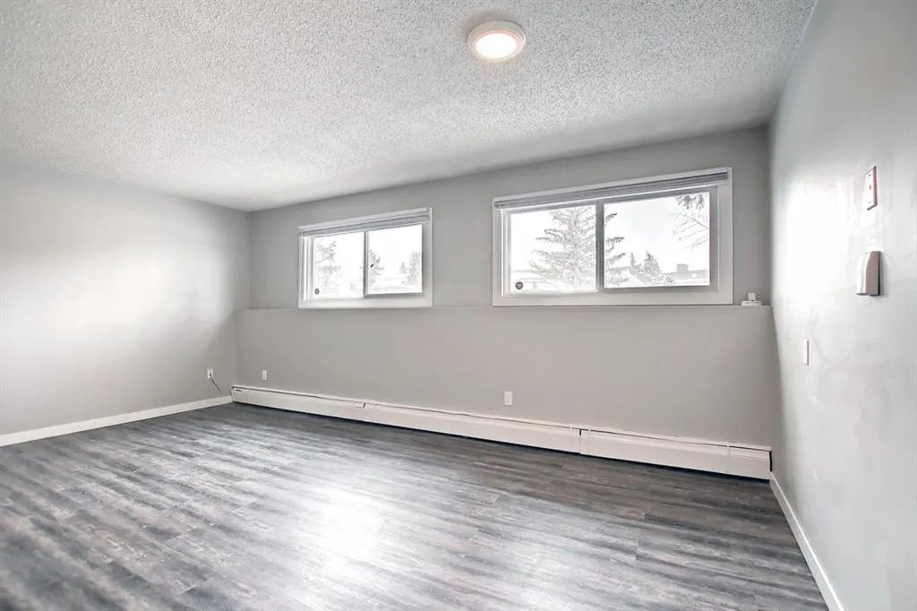 4512 75 Street NW, #101