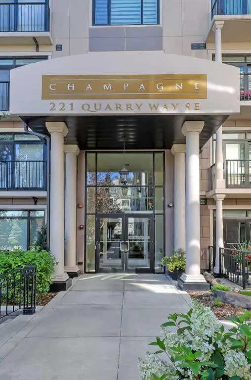 221 Quarry Way SE, #107