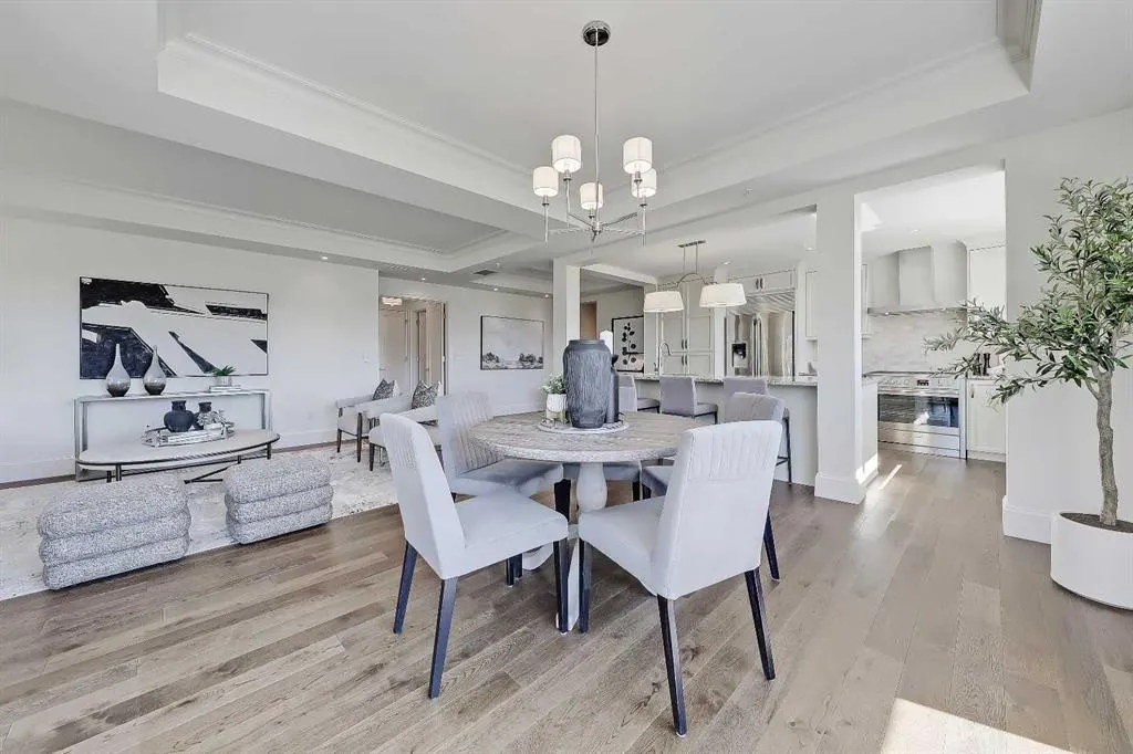 221 Quarry Way SE, #107