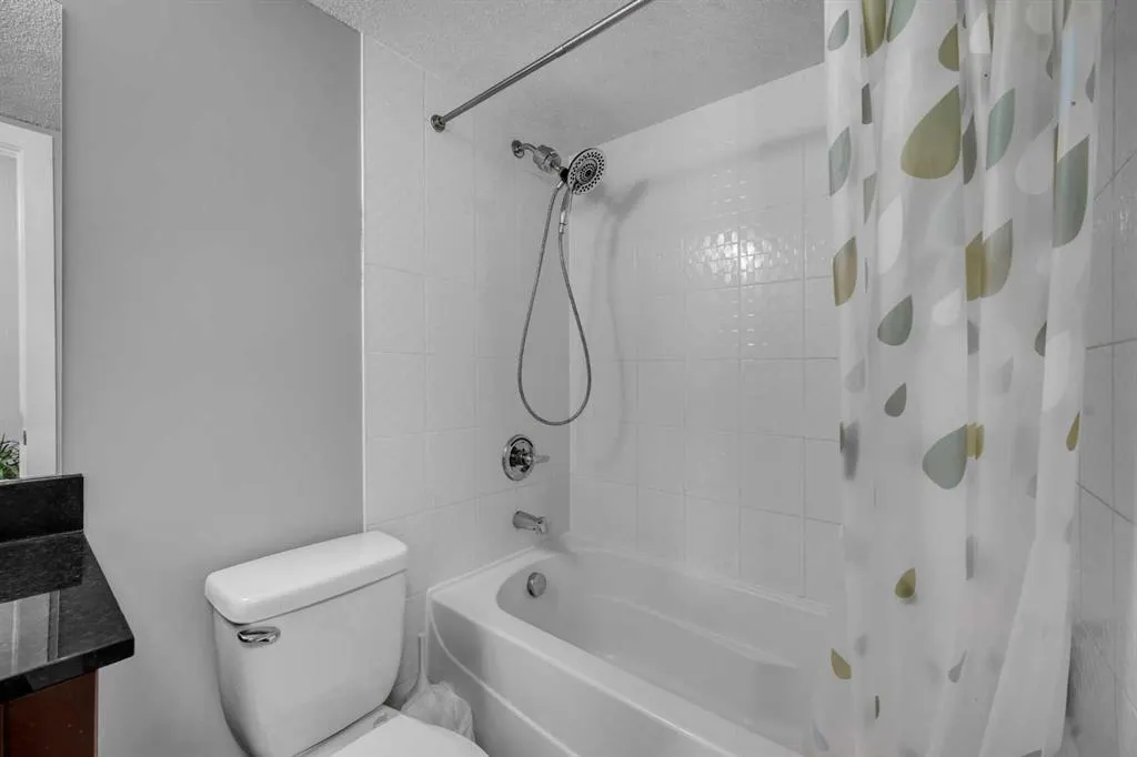 5 Saddlestone Way NE, #319