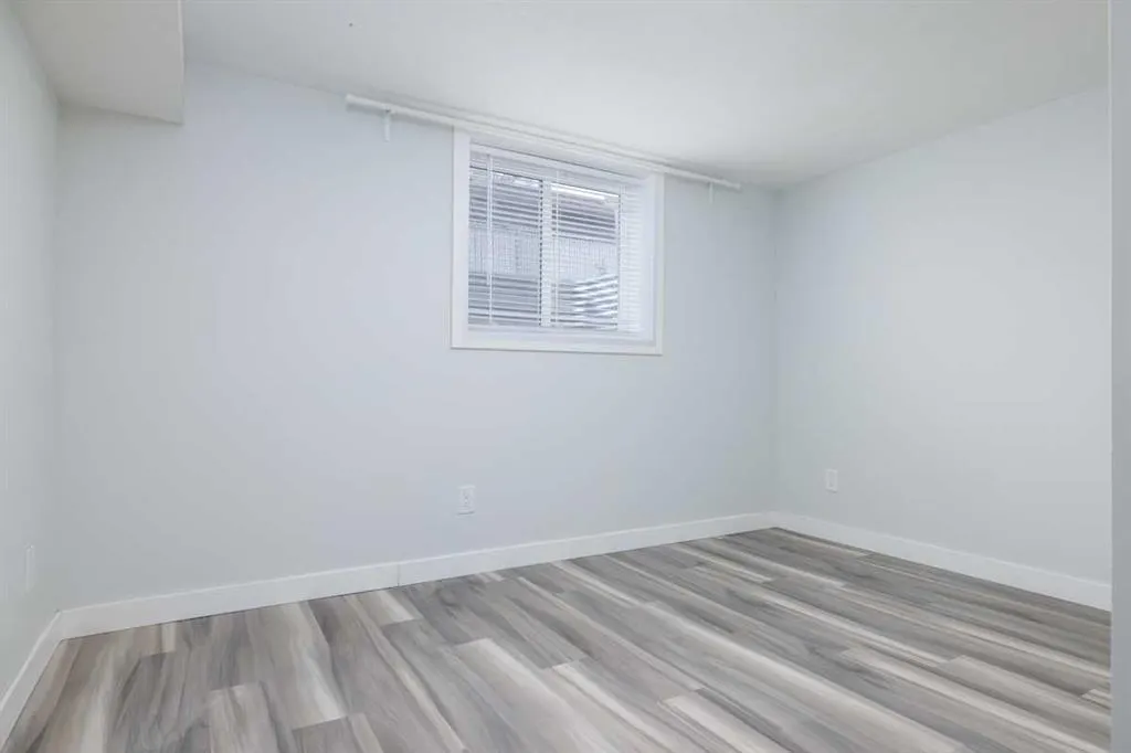 33 Northmount Crescent NW