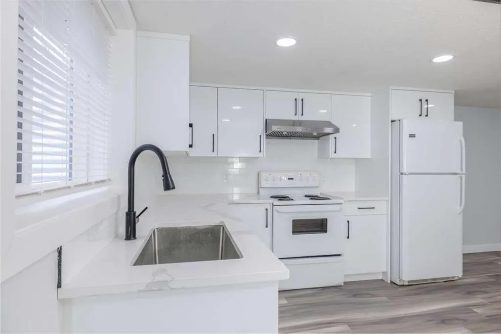 33 Northmount Crescent NW