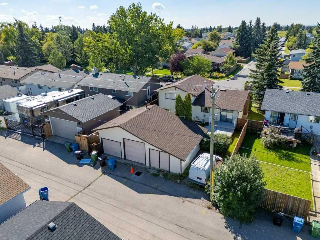 4724 Rundlehorn Drive NE