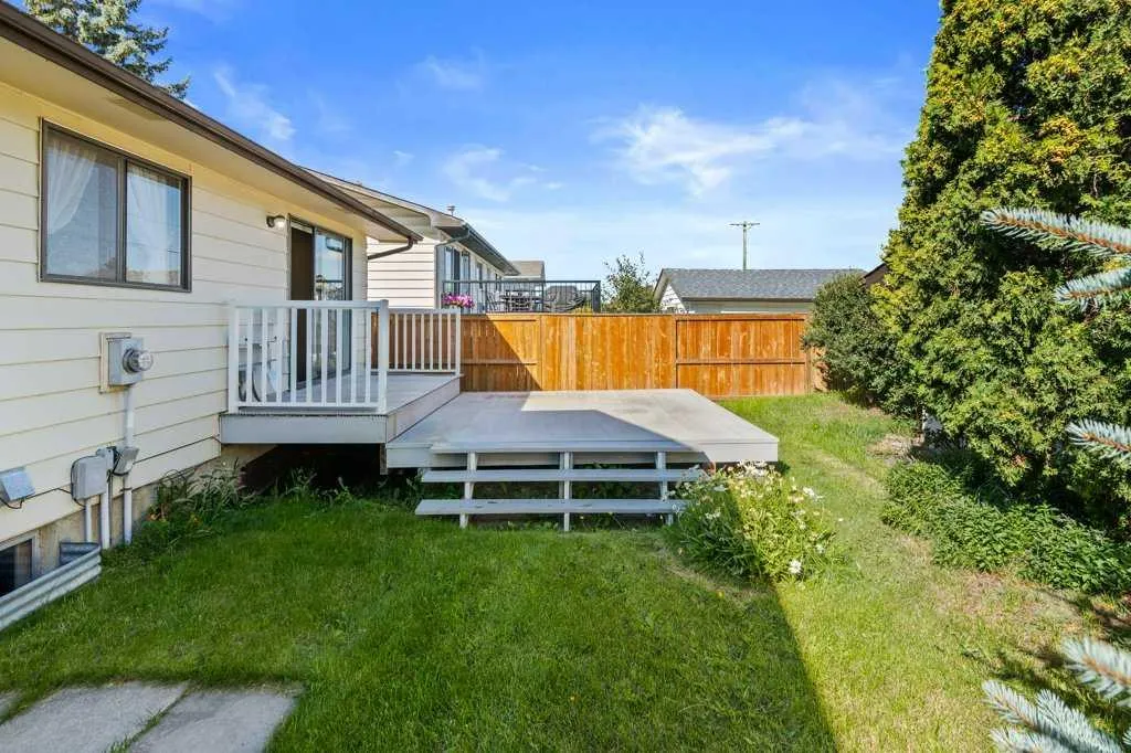 4724 Rundlehorn Drive NE