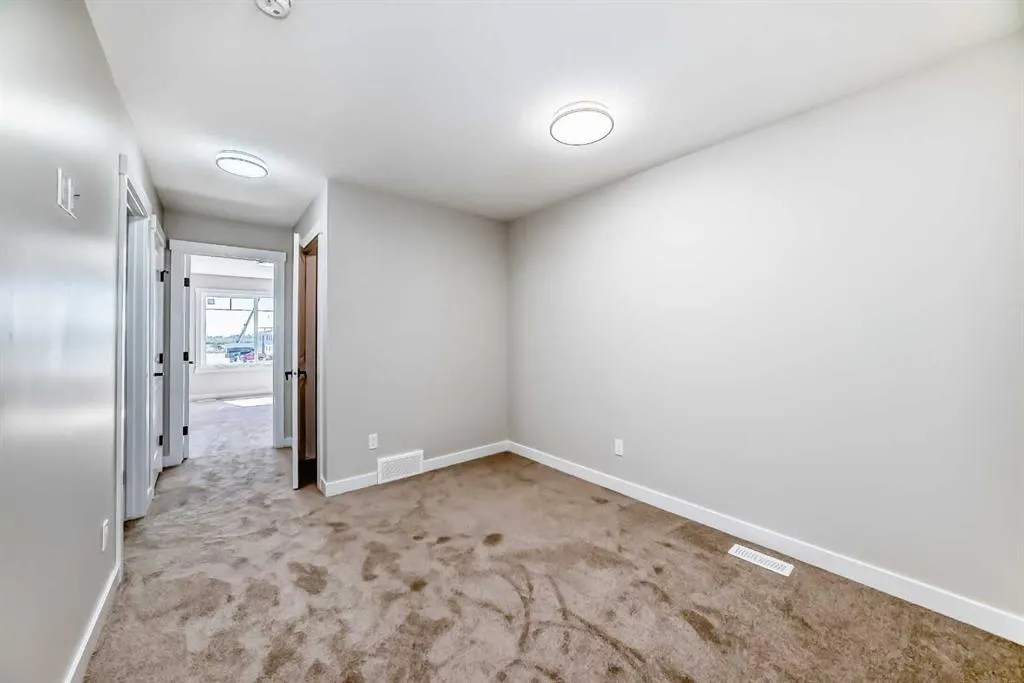 112 Belvedere Park SE