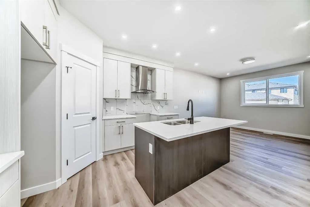 112 Belvedere Park SE