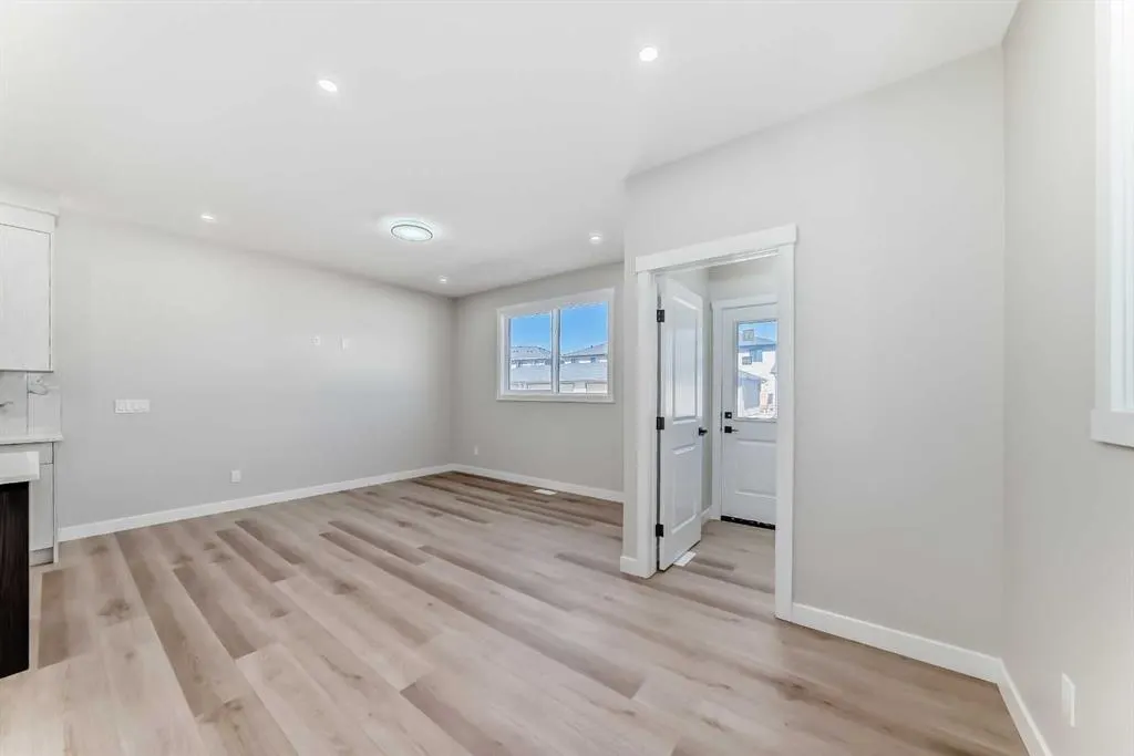 112 Belvedere Park SE