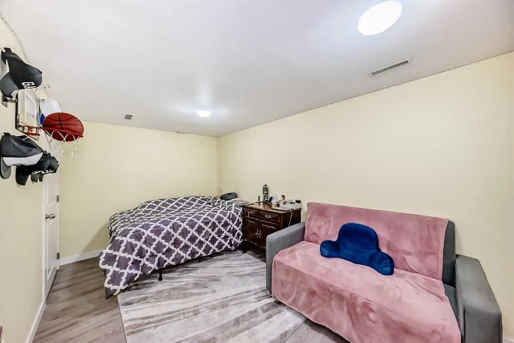 36 Somervale Park SW