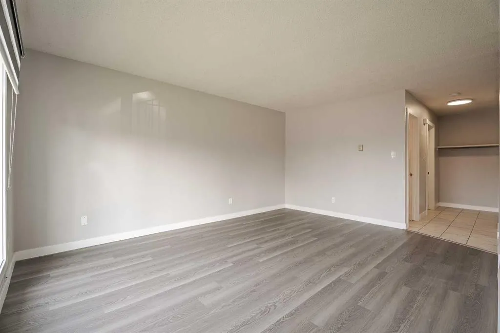 424 Sabrina Road SW