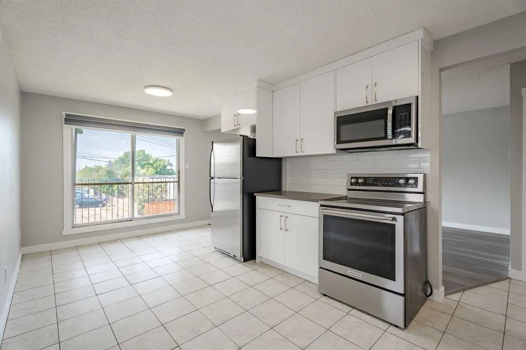 424 Sabrina Road SW