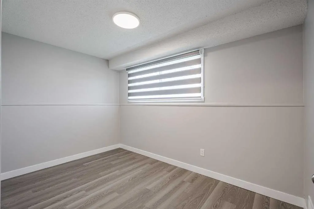 424 Sabrina Road SW
