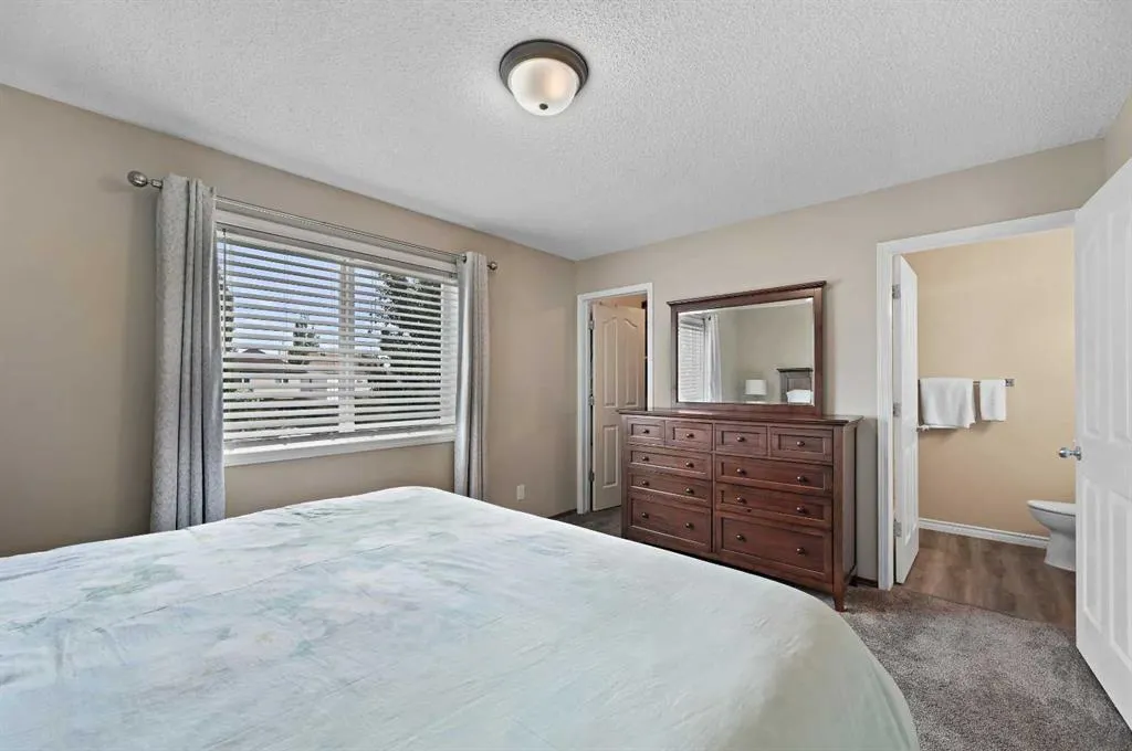 51 Cranberry Square SE