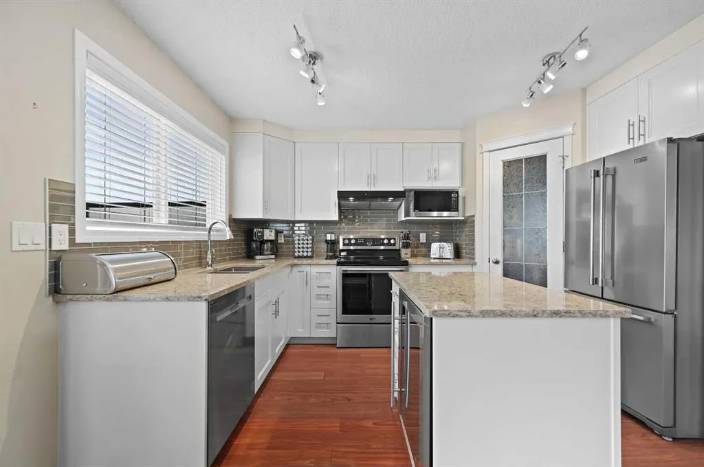 51 Cranberry Square SE