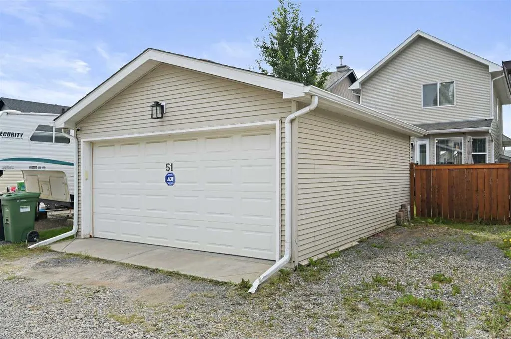51 Cranberry Square SE