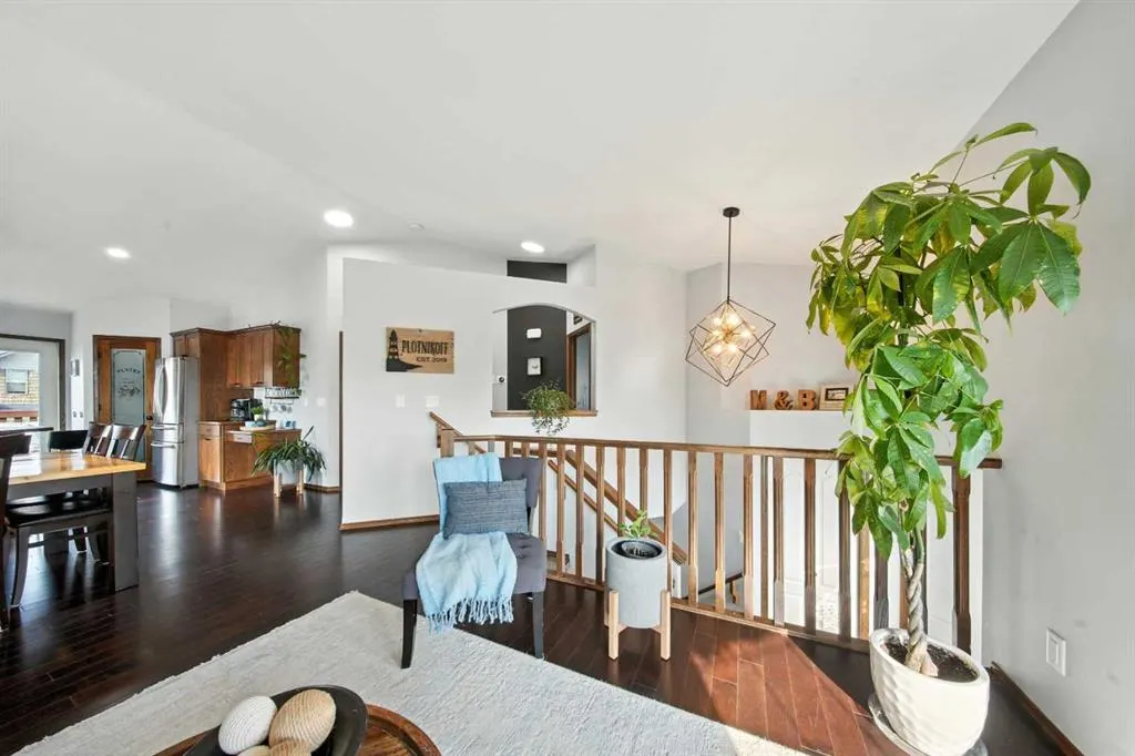 28 Irving Crescent