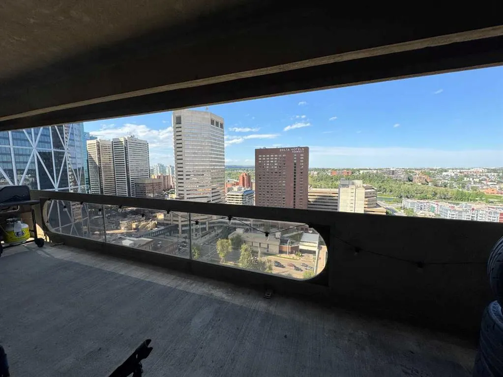 221 6 Avenue SE, #2412