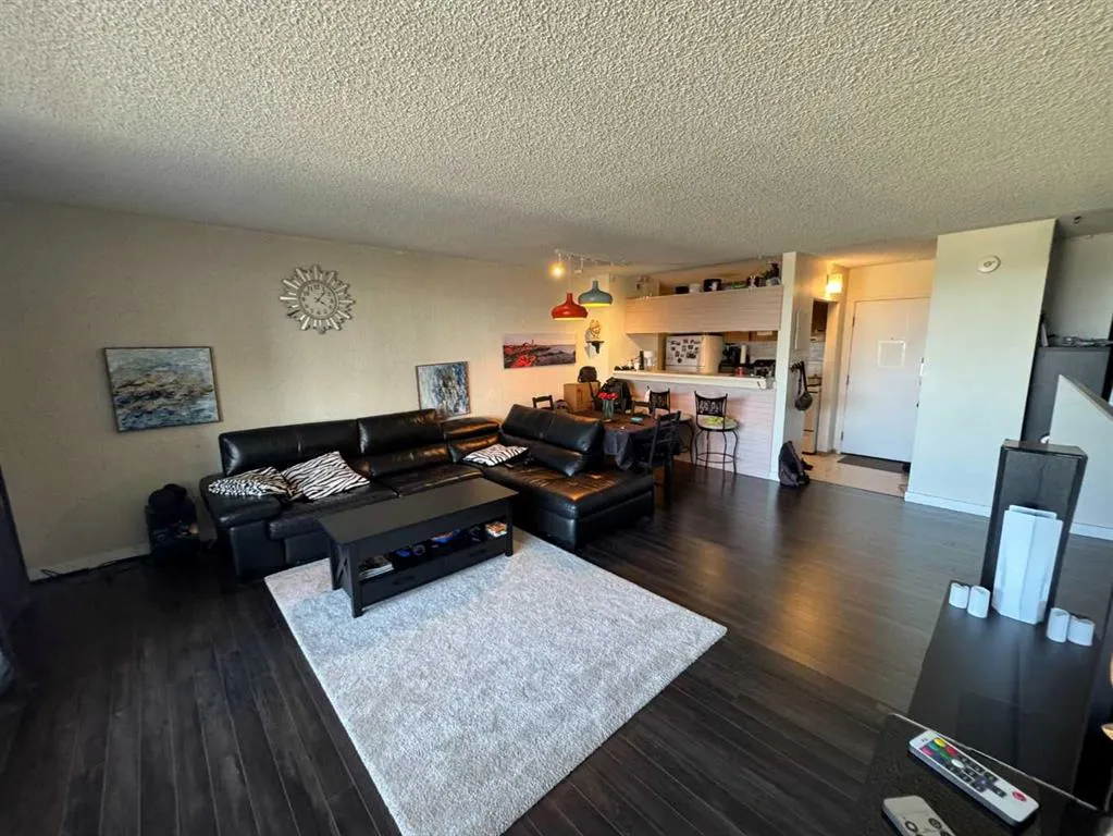 221 6 Avenue SE, #2412