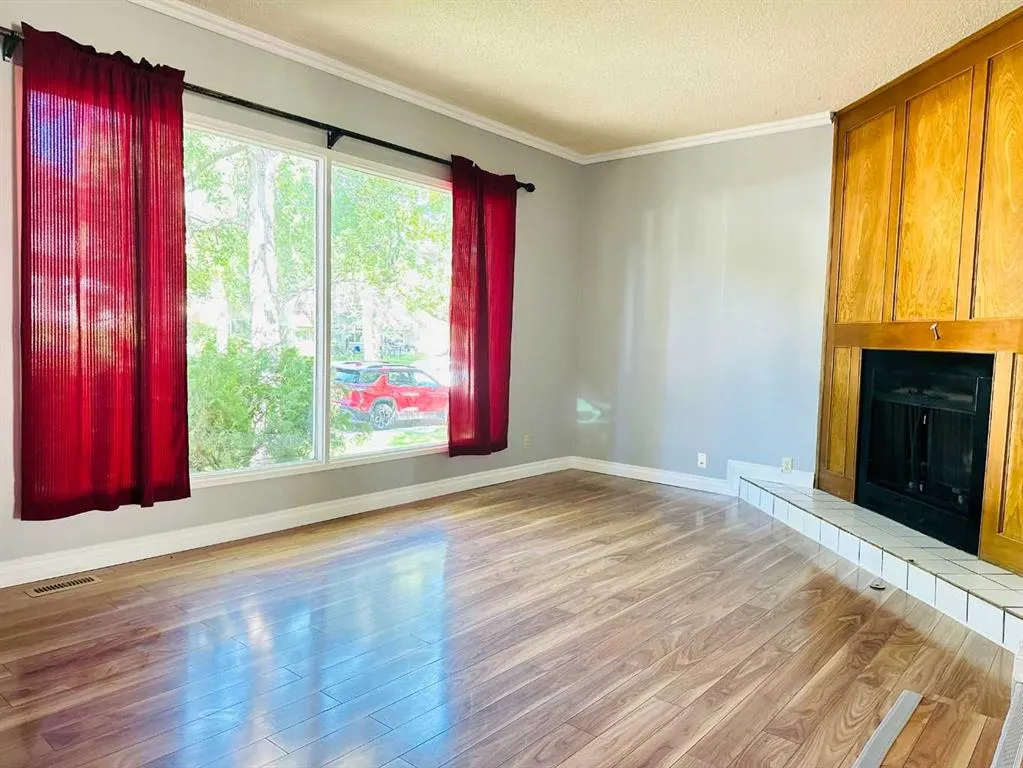 28 Berwick Rise NW