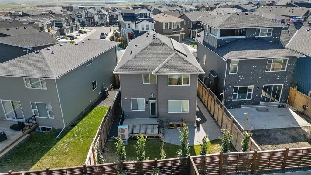 69 Howse Mount NE