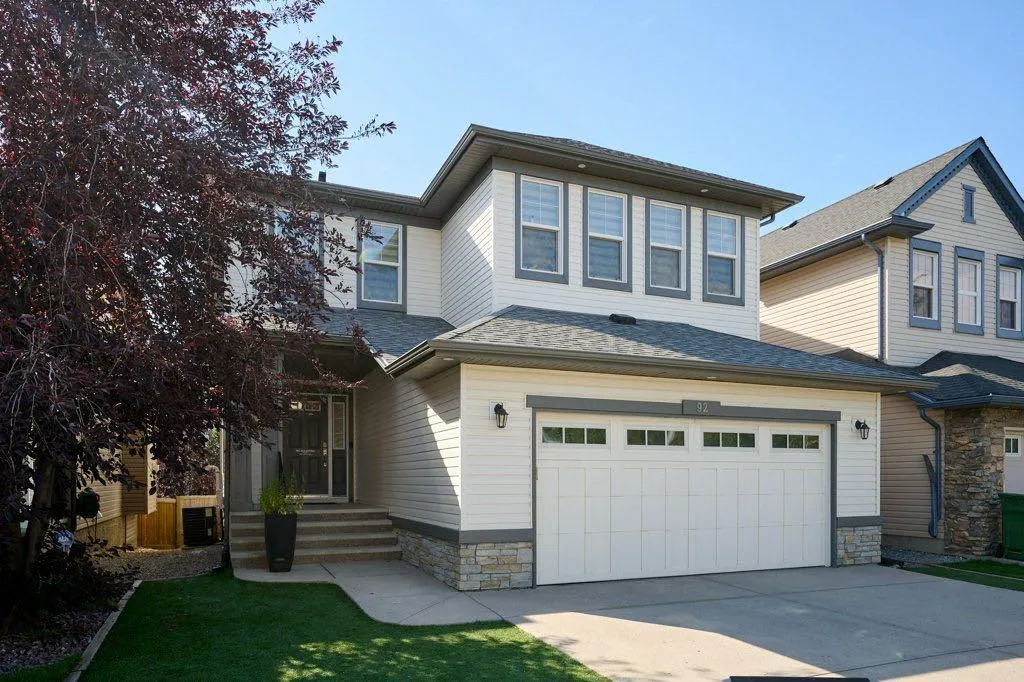 92 Royal Oak Manor NW