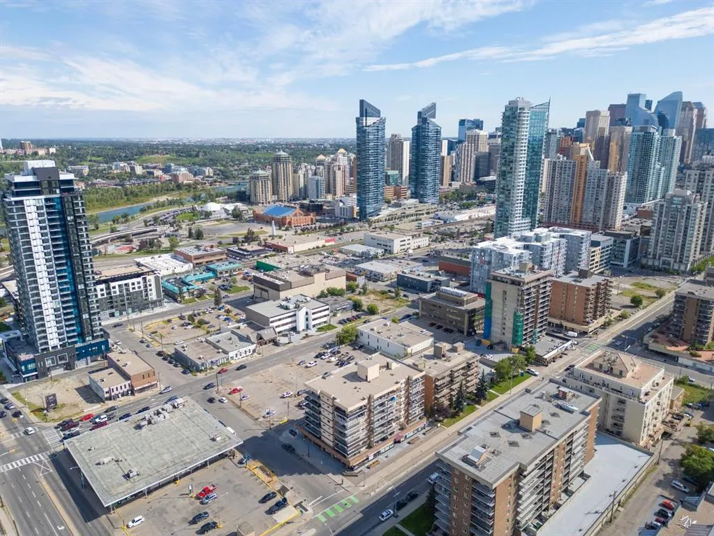 1334 12 Avenue SW, #202