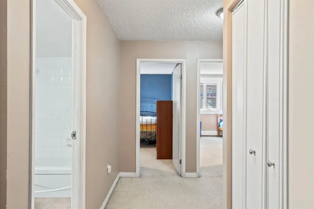 1334 12 Avenue SW, #202