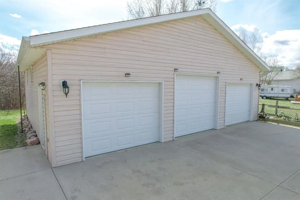 21 Aimie Avenue