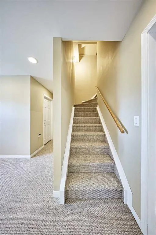 51 Edgeridge View View NW