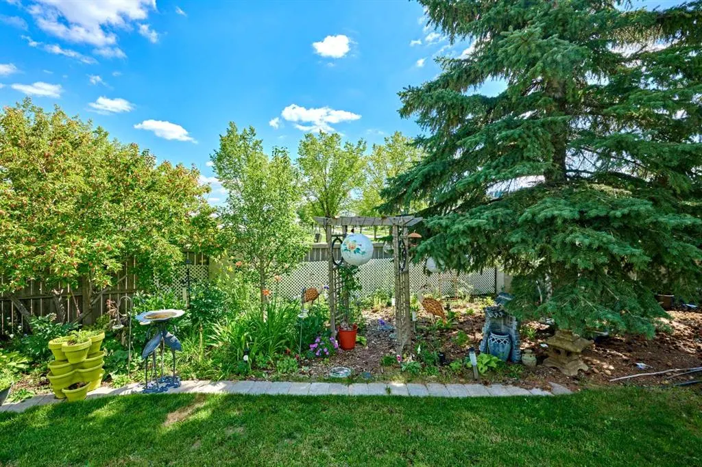 51 Edgeridge View View NW