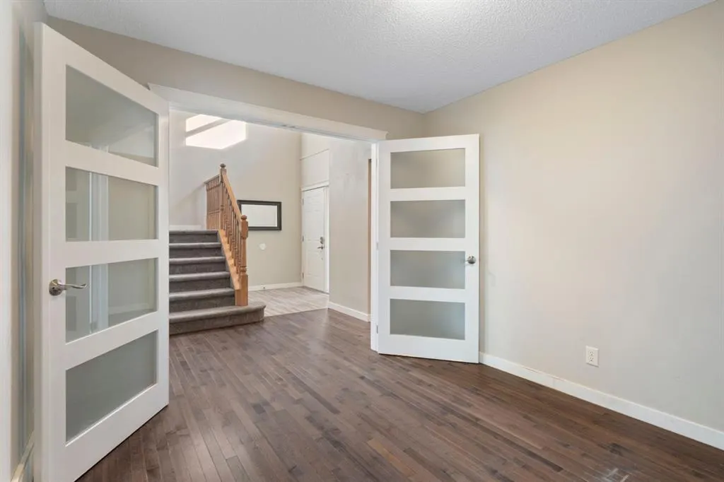 134 Autumn Close SE