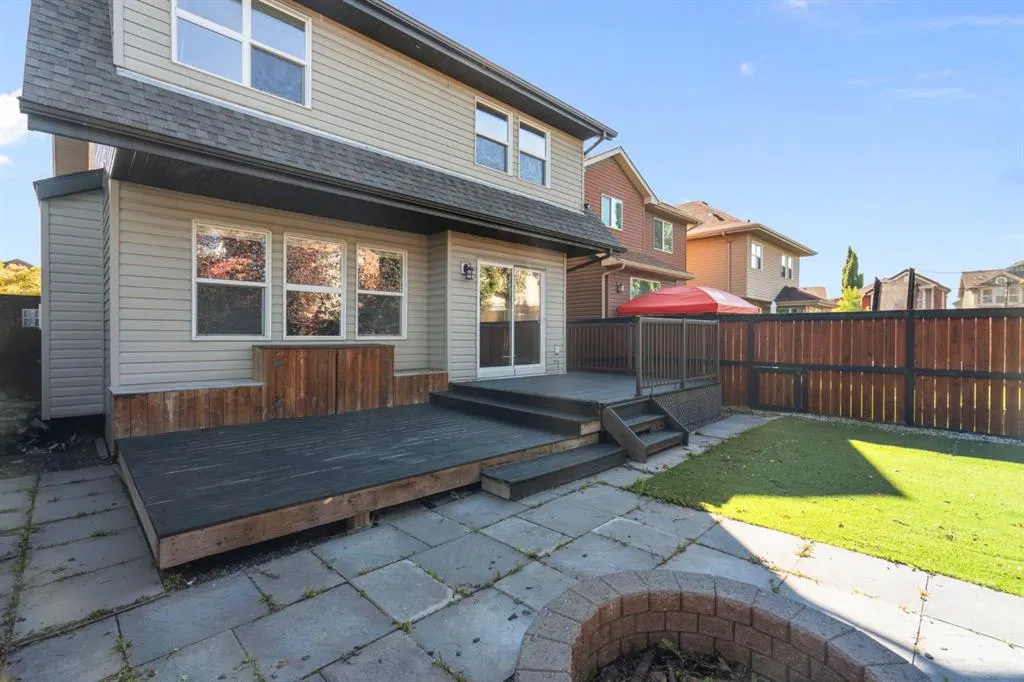 134 Autumn Close SE