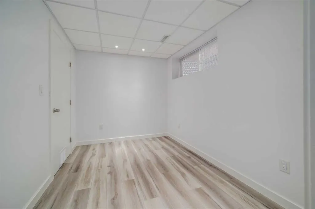 45 Cranberry Square