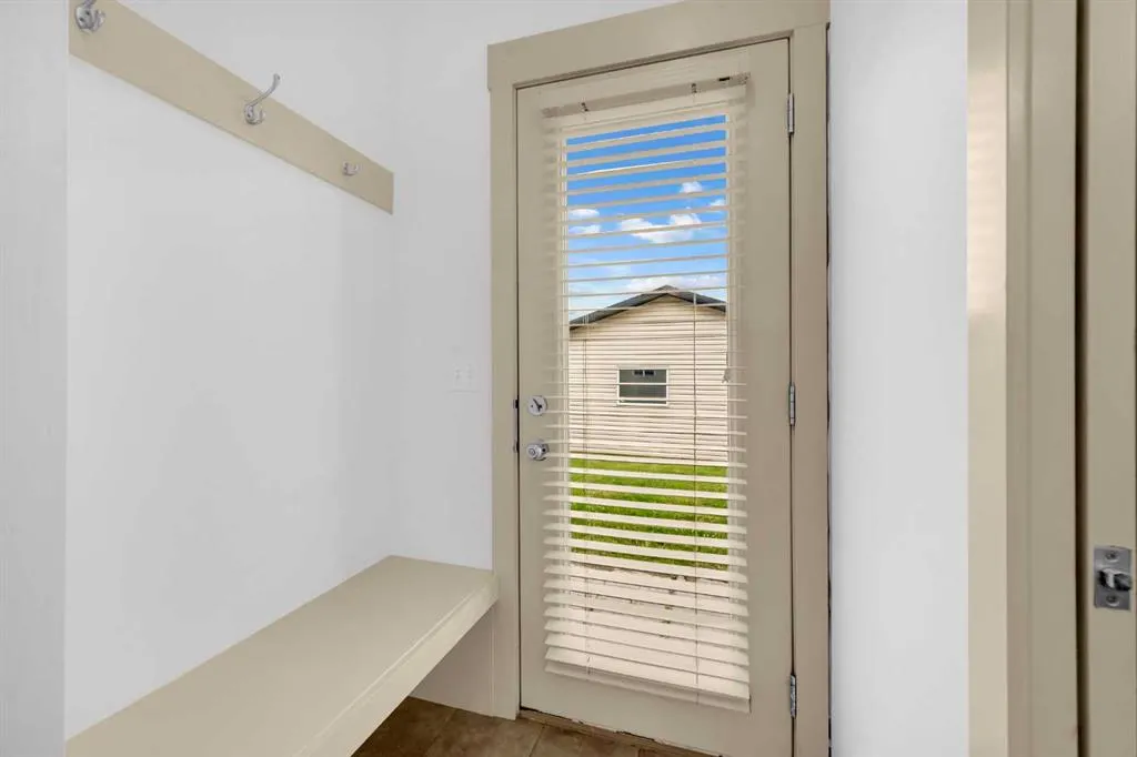 21 Skyview Ranch Manor NE