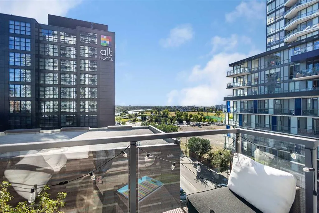 550 Riverfront Avenue SE, #603
