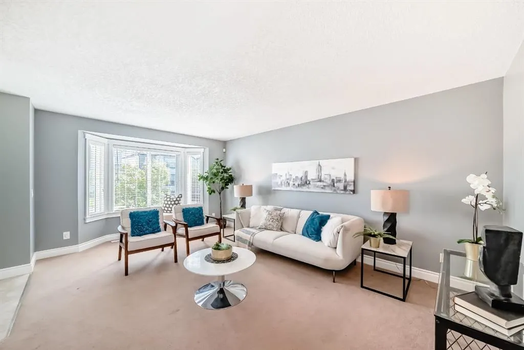 33 Covepark Road NE