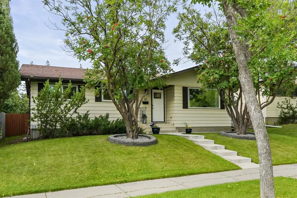 41 Edgedale Drive NW