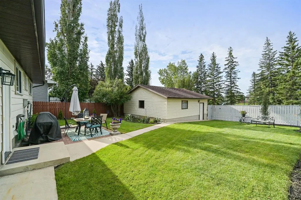 41 Edgedale Drive NW