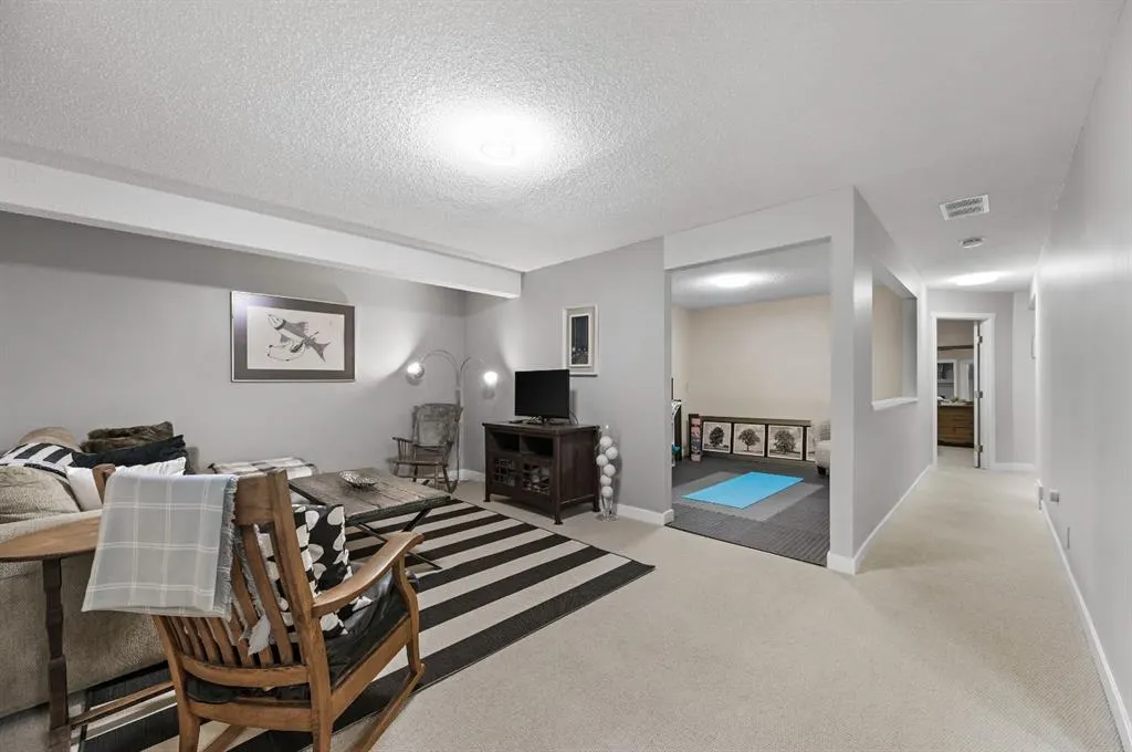 41 Edgedale Drive NW