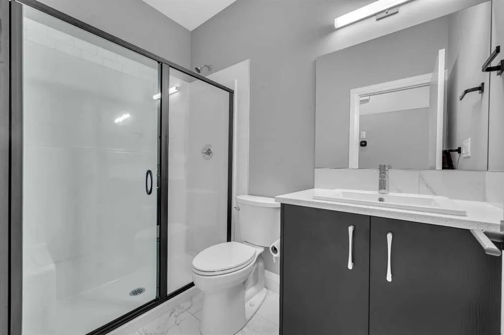 252 Walcrest View SE