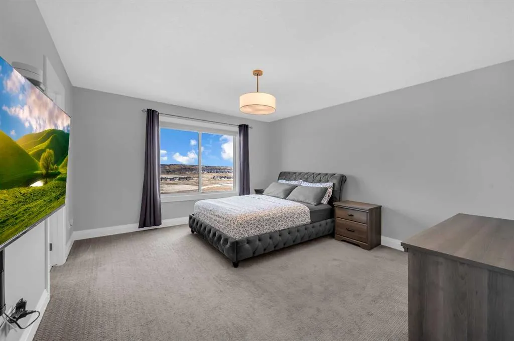 252 Walcrest View SE